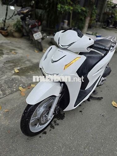 Honda SH 2026 Trắng Bs 43, Có Góp