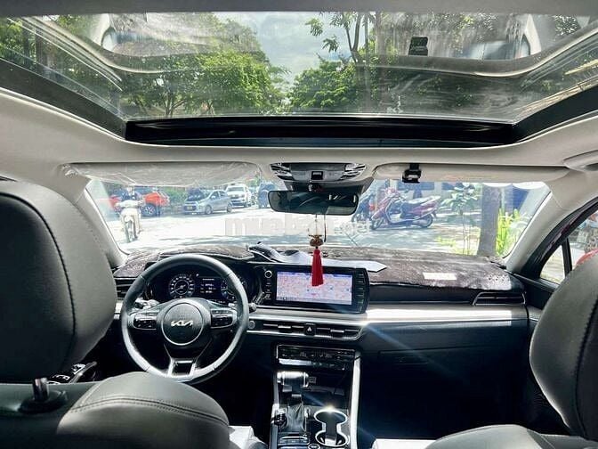 Kia K5 Premium 2024 Đỏ 12.700 km
