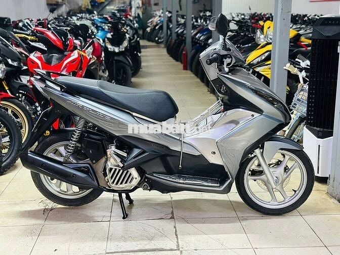 XE MÁY THỊNH PHÁT- AIR BLADE 125 MẮT CÚ BẠC 2015