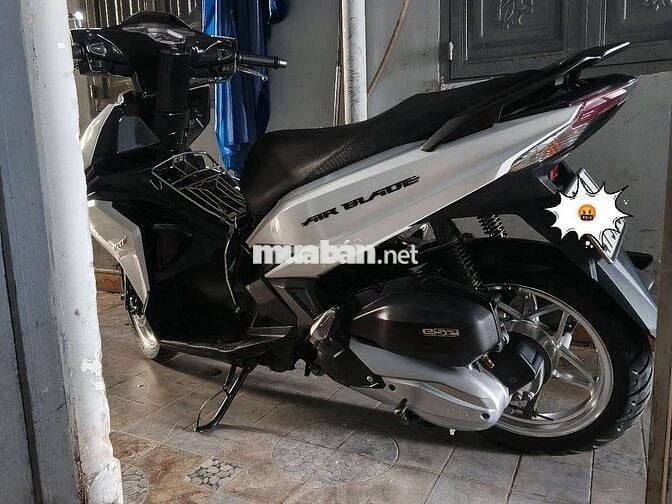 Honda Air Blade 2017 Trắng đen