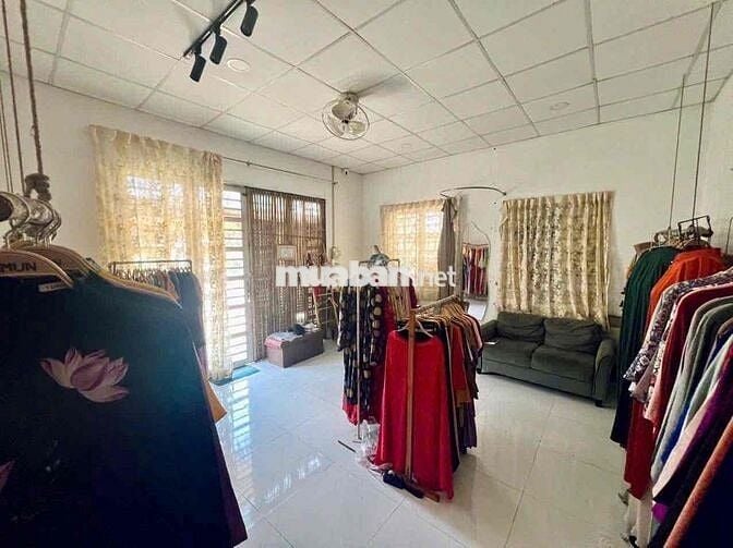 NGAY CHUNG CƯ ĐẠT GIA - P.TAM PHÚ NHÀ 5X18M 3PN