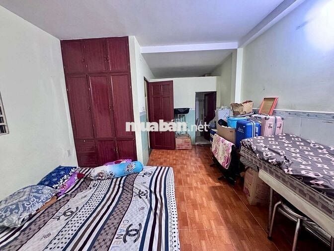Bán nhà Lê Trọng Tấn, 5m x 10m, hẻm xe hơi, 3 tầng, chỉ hơn 5 tỏi TL