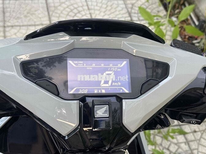 Honda Air Blade 4val 2024 Xám 1000 km
