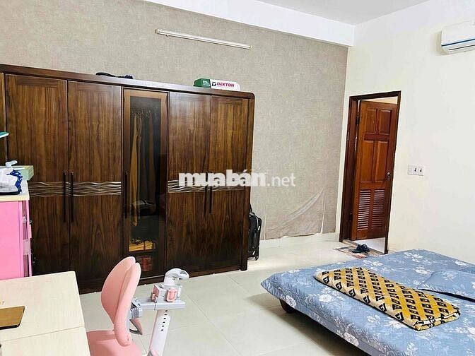 Bán Villa  giá thương lượng , cách đại hành, phước tần 200m