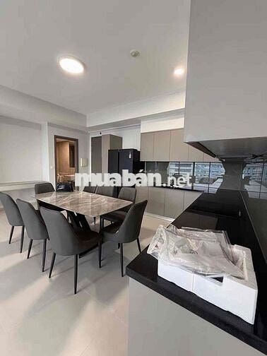 Cho thuê Căn góc 3 Phòng ngủ; Diện tích 114m2; Tháng 6 ở được. LH ạ