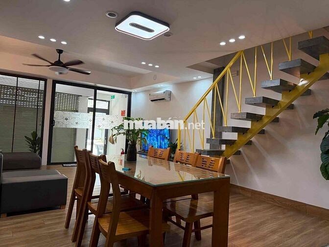 CHO THUÊ NHÀ 3 TẦNG ĐINH VĂN CHẤP HOÀ XUÂN 4 PN FULL NỘI THẤT ĐẸP