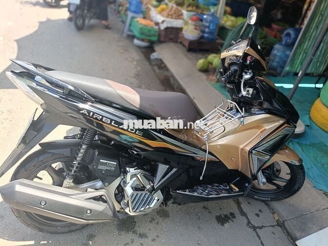 Honda Airblade 125fi 2013 Vàng đồng, Đen
