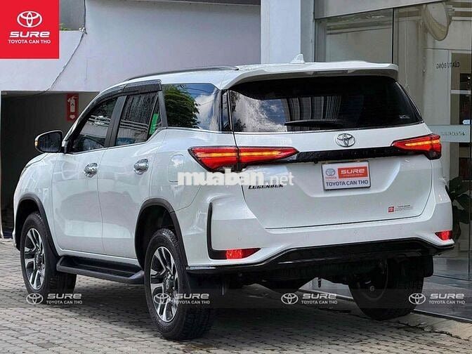 Toyota Fortuner Legender 2022 4x2 (AT) 6.000KM