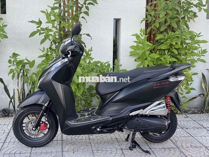 Honda Lead 4val 2024 2000 km Đen