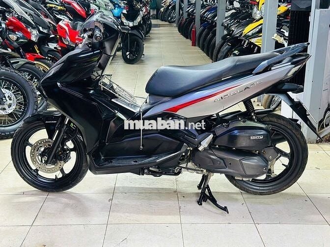 XE MÁY THỊNH PHÁT- AIR BLADE 125 ĐEN BẠC ĐỜI 2021 