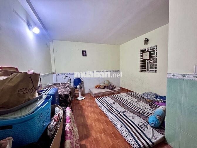 Bán nhà Lê Trọng Tấn, 5m x 10m, hẻm xe hơi, 3 tầng, chỉ hơn 5 tỏi TL