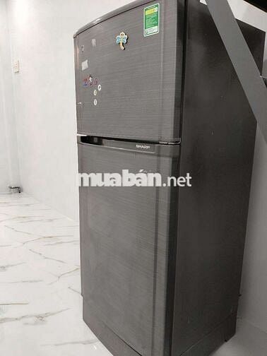 Nhà 2 lầu đúc hẻm nhỏ Lạc Long Quân TpHCM