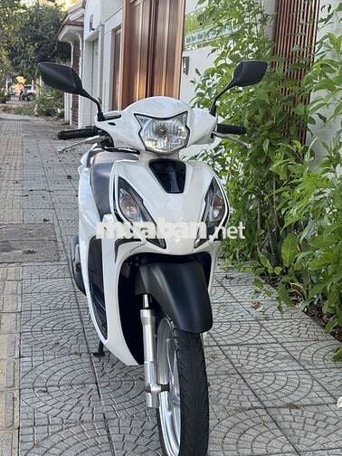 Honda Vision 2022 bản thể thao bs 76 chính chủ