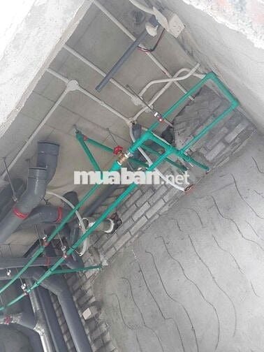 cần tuyển 2 thợ làm ống nước cấp căn hộ