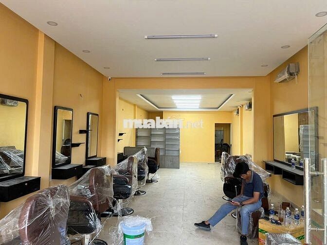 Cho thuê nhà 2MT đường An DƯƠNG VƯƠNG p13Q6 5x20, 1 trệt 1 lầu 2pn