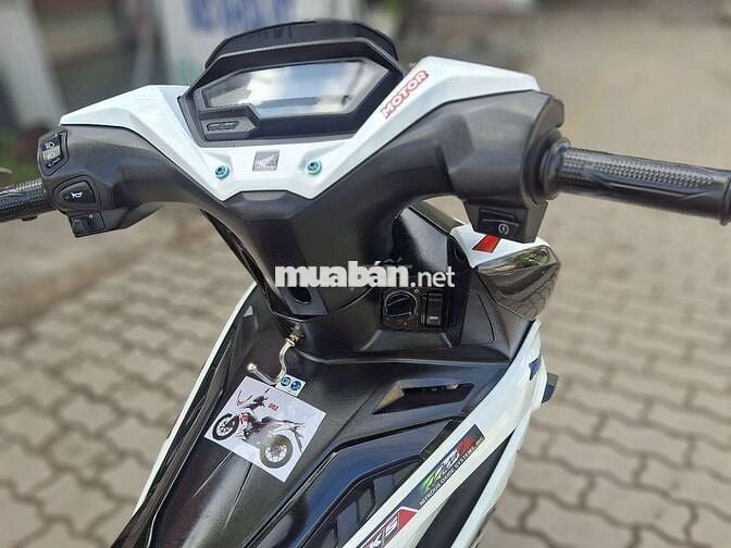 Honda Winner X V3 2022 Trắng đen 17,8 ngàn km