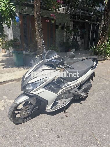 Honda Air Blade 125cc 2015 Trắng 64.000 km