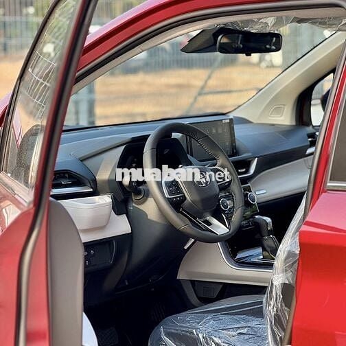Toyota Veloz Cross Top 2026 - Sẵn xe giao ngay