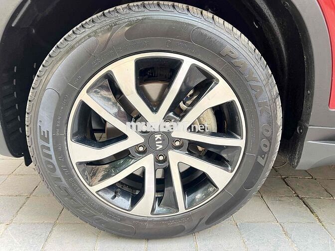 Kia Sorento CRDI 2019 Đỏ 11000 km