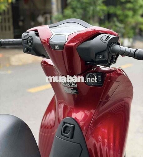 Honda SH 125i 2023 Đỏ đen spoty bstp 9 chủ ký