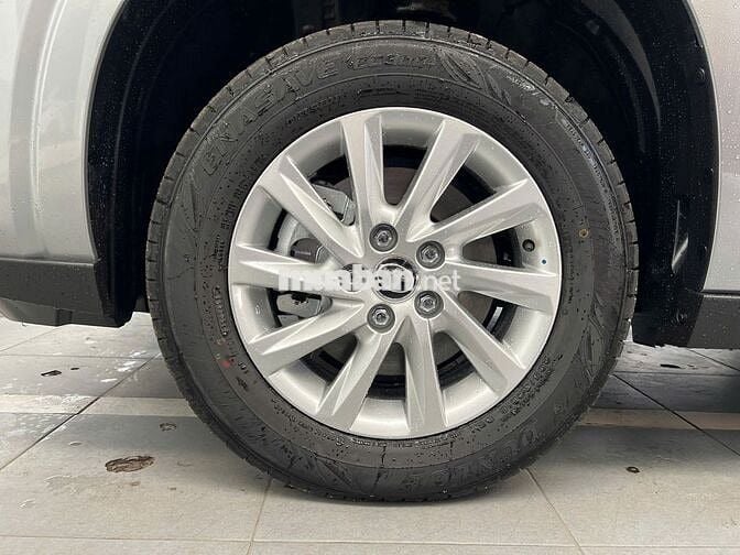 Toyota Innova Cross 2026 Đủ màu - Giao ngay