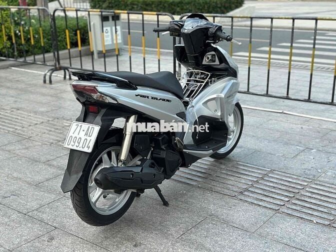 Honda Air Blade 125 2017 Bạc Porsche bs71