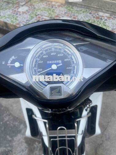Honda Future FI 2024 Trắng 4000 km