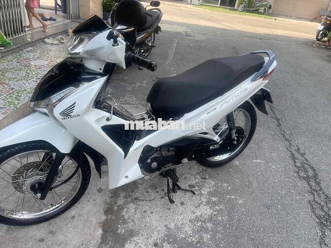 Honda Future FI 2024 Trắng 4000 km