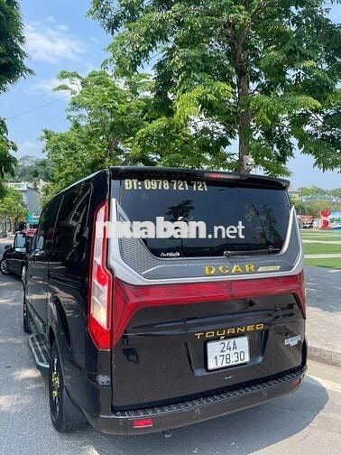 Ford Tourneo 2019 Đen 60.000km Xăng Gia đình