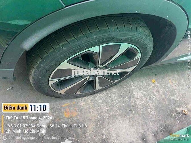 Bán Xe Lướt màu lạ VinFast VF8 Plus 2024 Xanh rêu