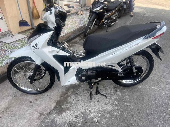 Honda Future FI 2024 Trắng 4000 km