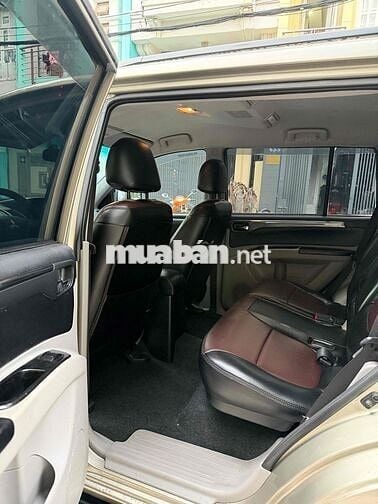 Mitsubishi Pajero Sport 2.5MT 2016 Vàng cát