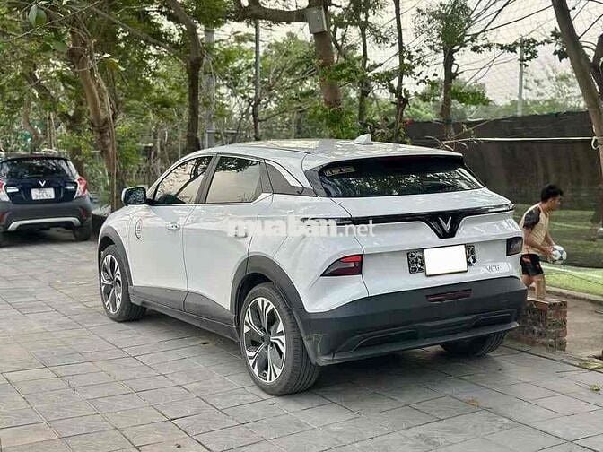 VINFAST VF6 ƯU ĐÃI KHỦNG CHỈ 100TR NHẬN XE