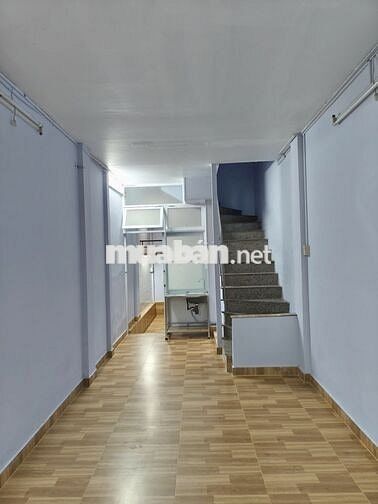 Cho thuê nhà mới nguyên căn mặt tiền đường Bàn cờ nối dài