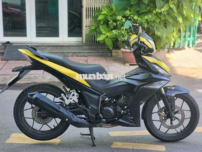 Honda Winner V1 2016 Vàng đen