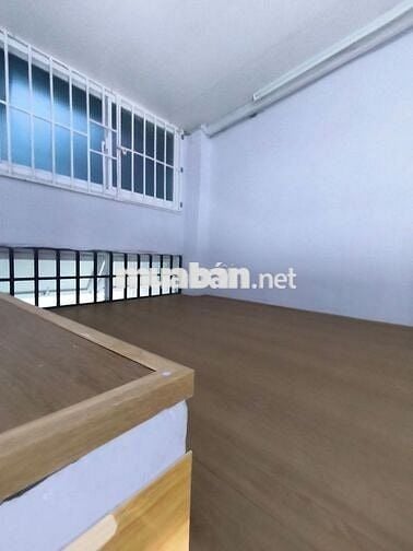 Cho thuê nhà mới nguyên căn mặt tiền đường Bàn cờ nối dài