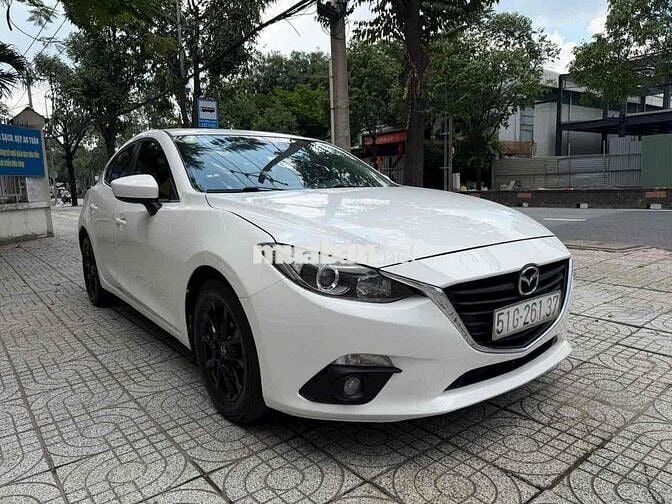 Mazda 3 Hatchback 2016 1.5 AT Trắng 136.000km