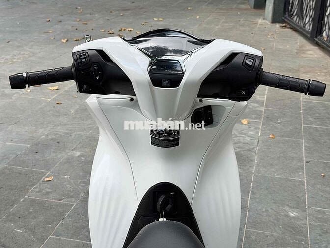 SH 125 ABS 2023 BIỂN ĐẸP MÁY ZIN CHÍNH CHỦ CÓ GÓP