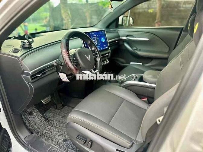VINFAST VF6 ƯU ĐÃI KHỦNG CHỈ 100TR NHẬN XE