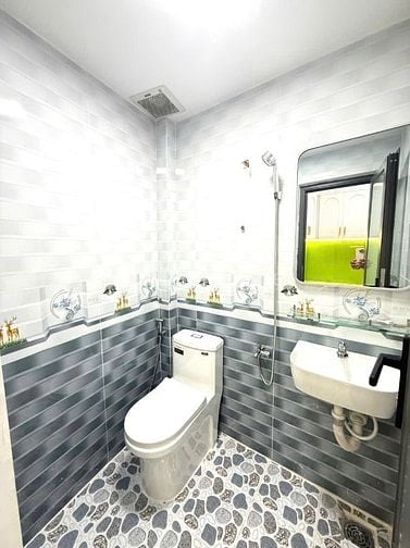 Cần bán nhà 1627/1A DT 3,5 x 7 1 lầu sổ hồng chung voới chủ nhà kế bên