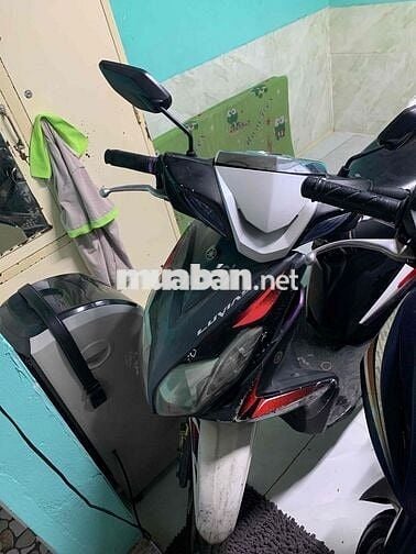 Yamaha Luvias Đen trắng