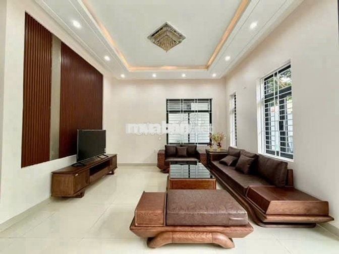 BIỆT THỰ SÂN VƯỜN HÒA XUÂN, 4PN, FULL NỘI THẤT
