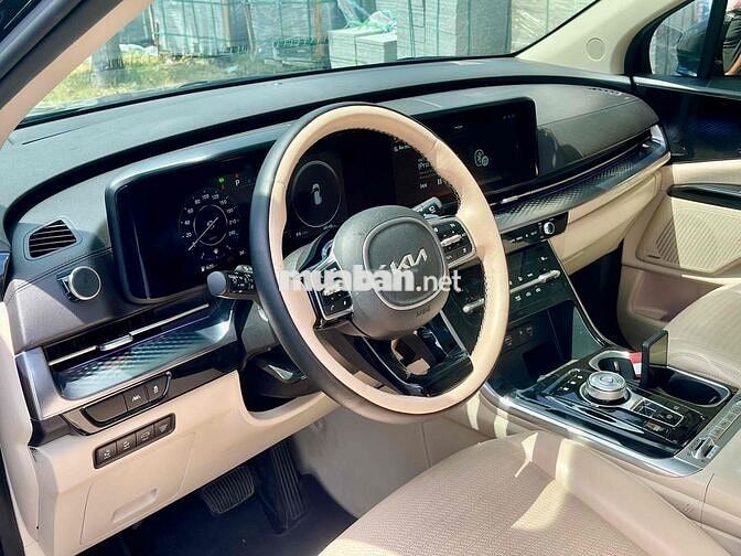 Kia Carnival Signature 2023 Đen 44.000 km
