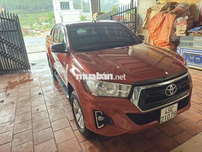Toyota Hilux 2019 Cam Thái Lan
