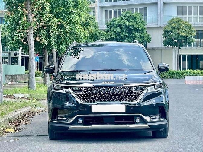 Kia Carnival Signature 2023 Đen 44.000 km