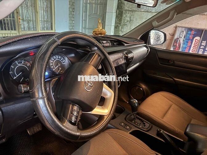 Toyota Hilux 2019 Cam Thái Lan