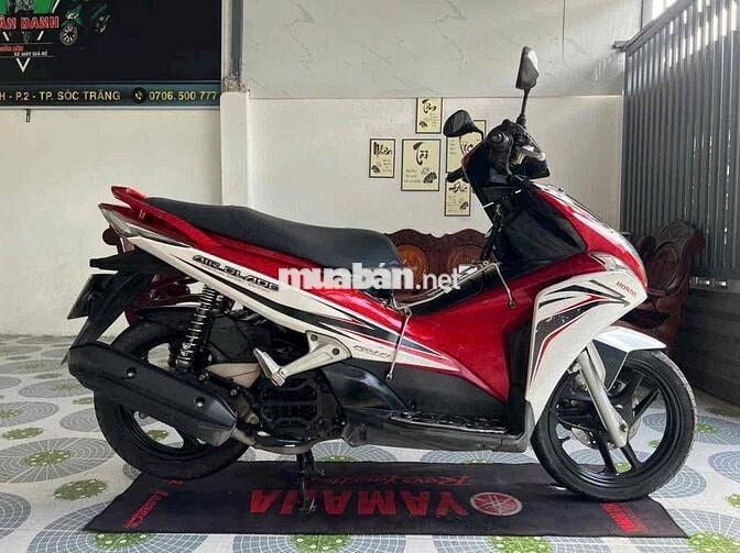 Honda Air Blade Fi 2011 Đỏ trắng Zin, êm ngon
