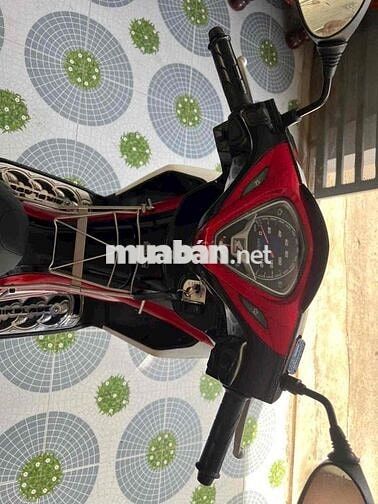 Honda Air Blade Fi 2011 Đỏ trắng Zin, êm ngon