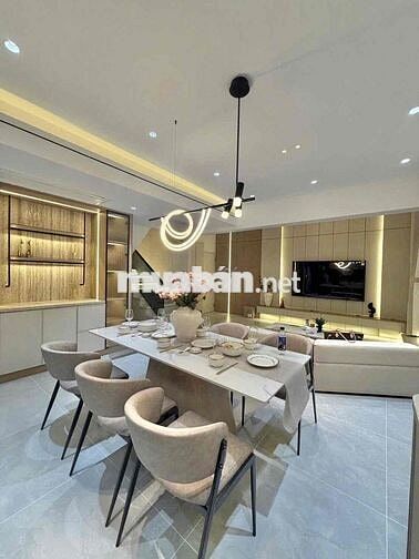 penthouse ngay skygarden Q7 3PN 2WC giá tốt