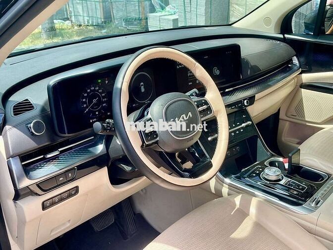 KIA Carnival 2.2D Signature 2023 Đen